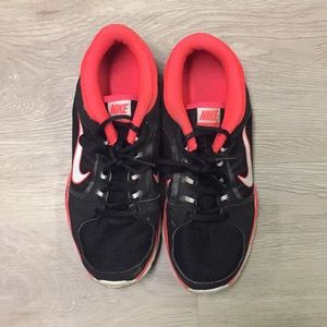 Nike woman’s training sneakers